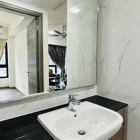 Unique Apartment Platinum Klcc Kuala Lumpur Exterior photo