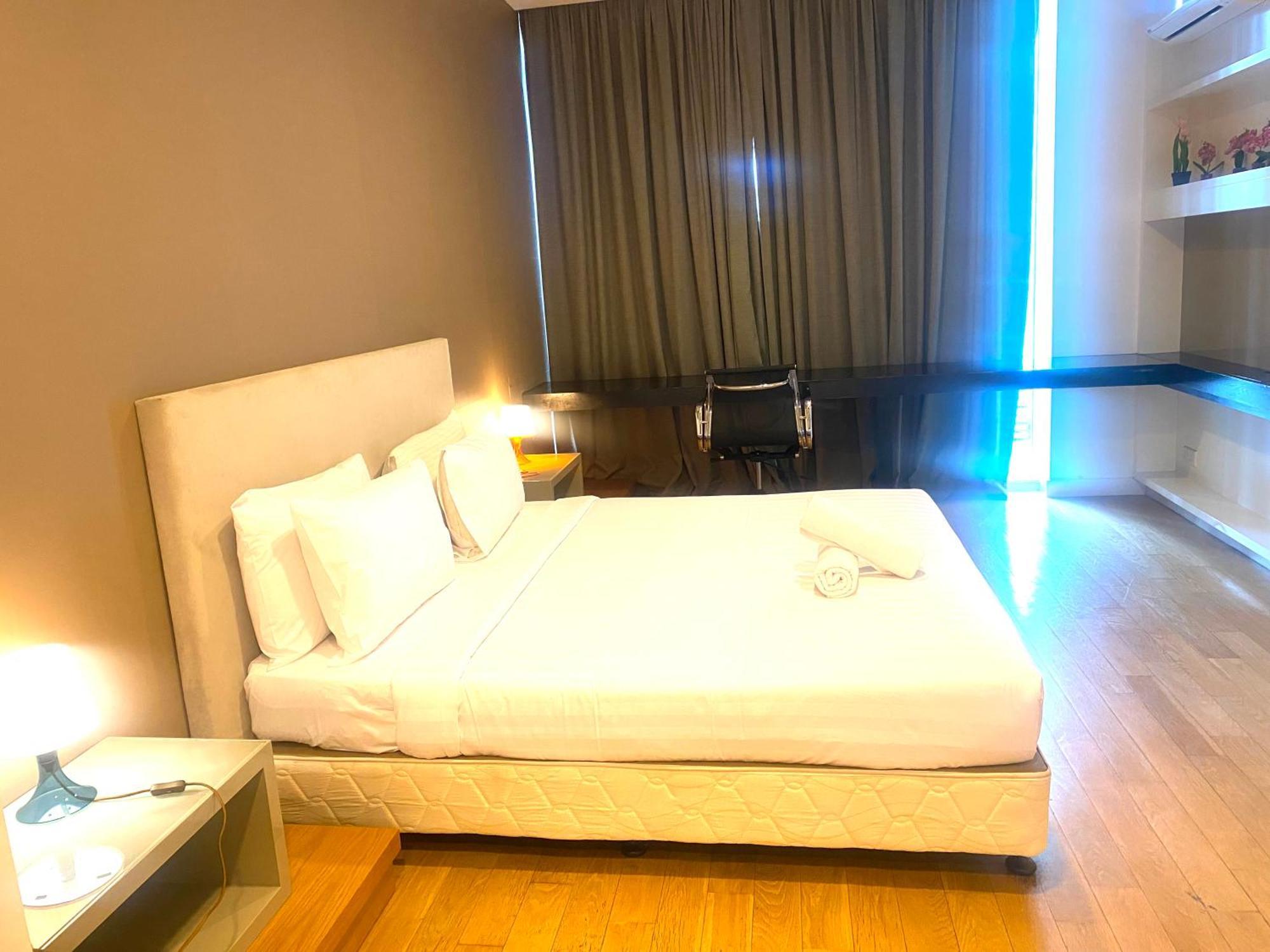 Unique Platinum Klcc Apartment *