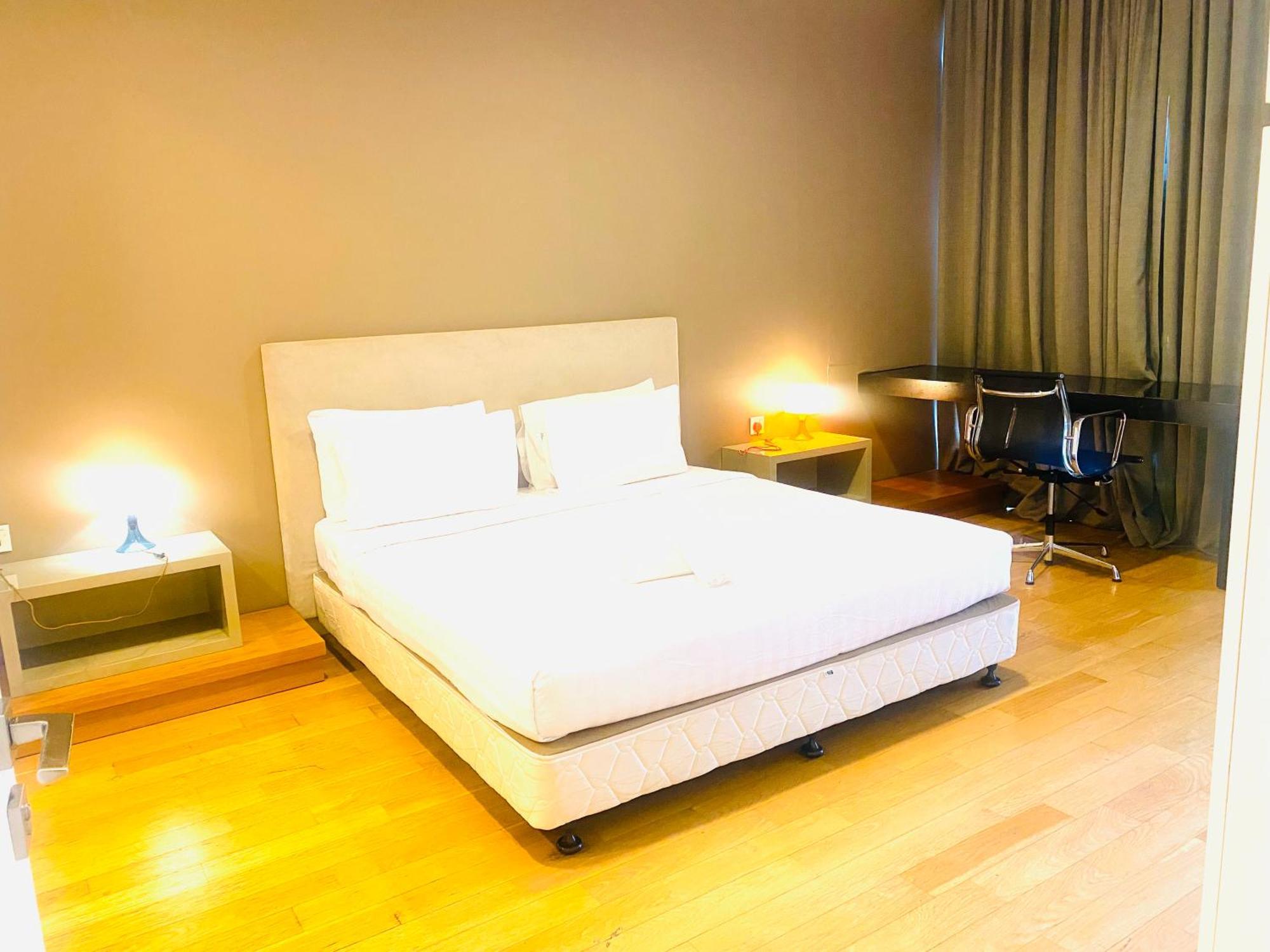 Unique Platinum Klcc Apartment